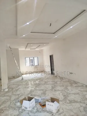 3bdrm Block of Flats in Mabushi for rent