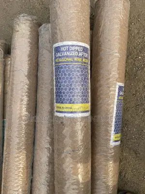 Original Chicken Mesh 4ff by 150ft Wire Net