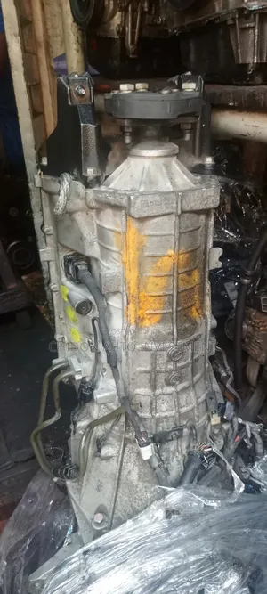 2014 Hyundai Genesis Gear Box