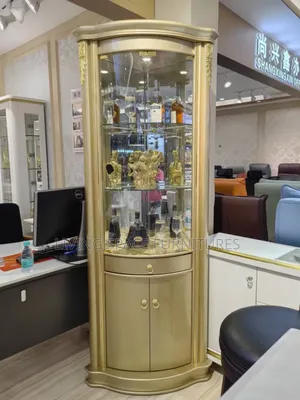 Exotic Standing Wine Bar