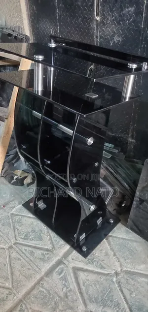 The Best Way Glass Pulpit
