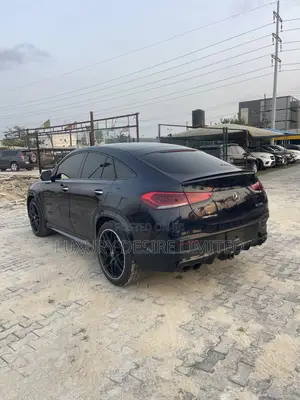 Mercedes-Benz GLE-Class 2021 Blue