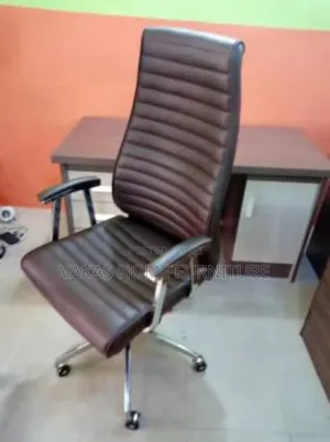 Brown Wave Executive Chair