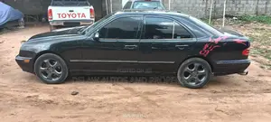 Mercedes-Benz E320 2006 Black