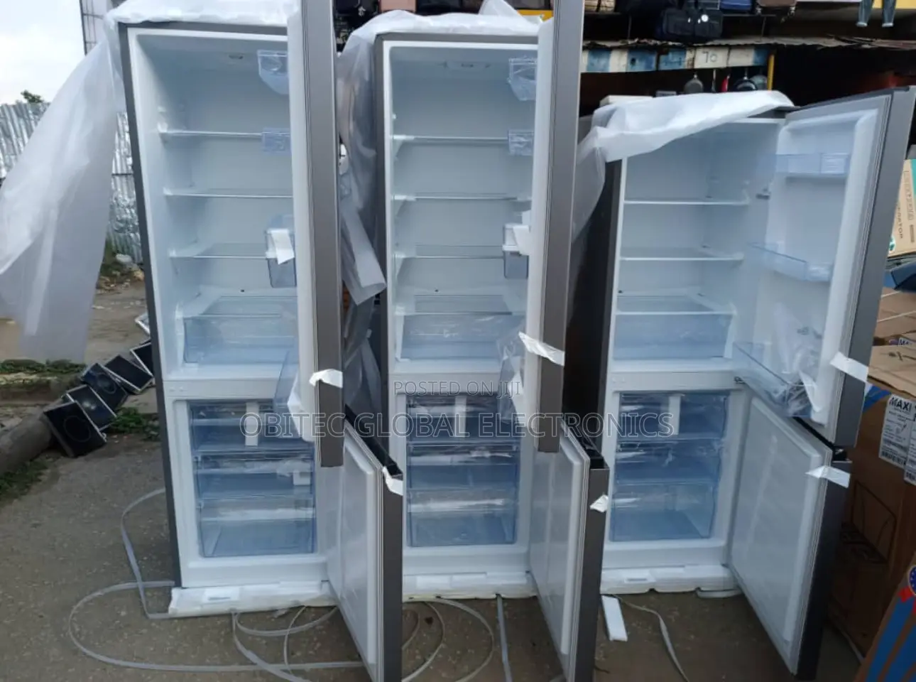 Hisense 264l With Dispenser Fridge