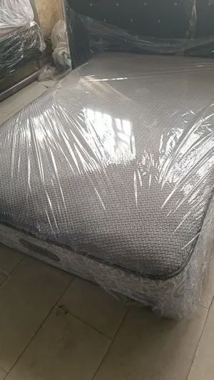 Usa Canadian Hybrid Spring Mattress