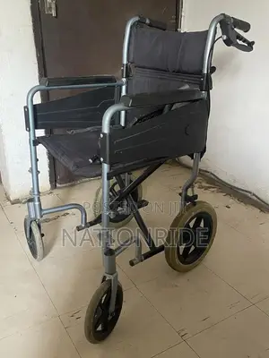 Foldable Manual Wheelchair – Very Clean Strong