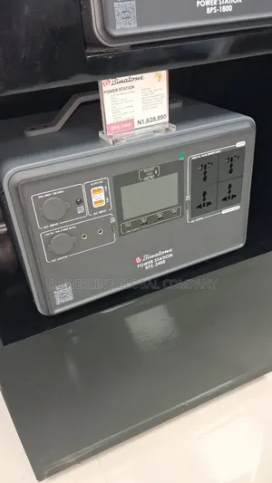 2400w / 1200w Solar Generator for Homes/ Offices/ Bars/ Restaurants