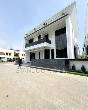 5bdrm Duplex in In An Rst, Chevron for sale