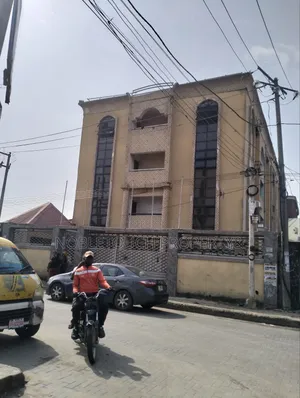 40 Rooms Hotel in a Very Prime Location at Surulere Lagos