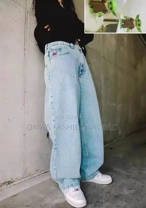 High Quality Baggy Jeans Available in Store Boss