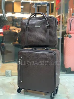 Hand Luggage Leather Box by 2