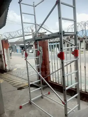 Mobile Scaffholding Ladder 4meters