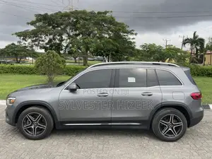 Mercedes-Benz GLB-Class GLB 250 4MATIC 2020 Gray