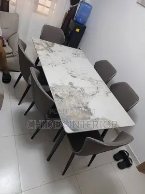 Classic Dining Table 6 Seater