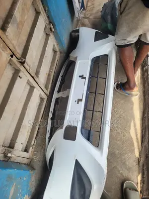 Bumper Nissan Almera 2014