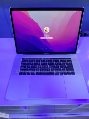 Laptop Apple MacBook Pro 2017 16GB Intel Core I7 SSD 512GB