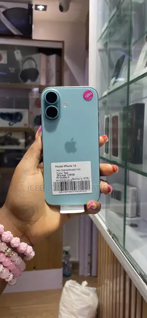 Apple iPhone 16 128 GB Green