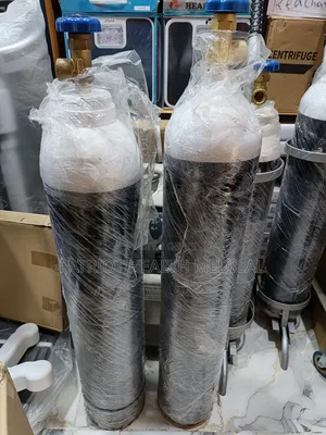 Oxygen Cylinder 12 Liter (12.5kg)