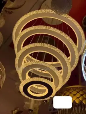 Latest Luxury 5 Rings Chandelier Light