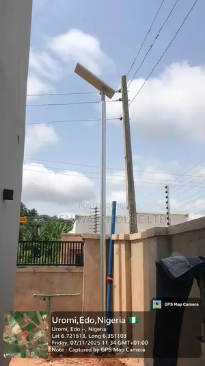 High Brightness Led Solar Street Light