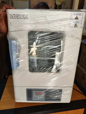 20 Liters Laboratory Oven (Vacuum Dryer)