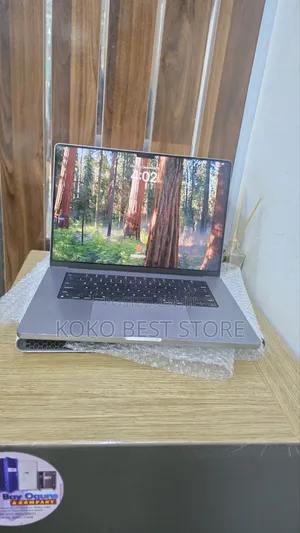 Laptop Apple MacBook Pro 2023 M2 16GB Apple M2 SSD 512GB