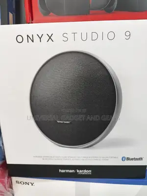 Onyx Studio 9 ( Black ) Original