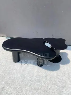 Cloud Table With Side Stool
