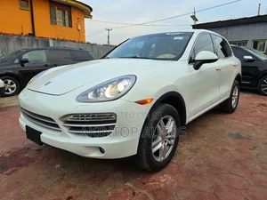 Porsche Cayenne 4dr SUV AWD (3.6L 6cyl 6M) 2014 White