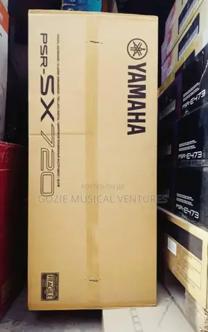 Yamaha Keyboard PRS Sx 720
