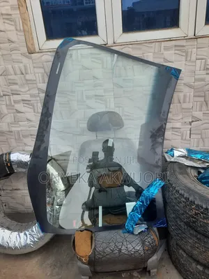 Toyota Corolla 2014 Windscreen