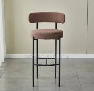 Luxury High Restaurant Bar Stool Table.