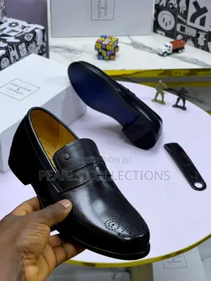High Quality Leather Black Shoes