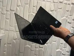 Laptop Dell Latitude E7470 8GB Intel Core I7 SSD 256GB