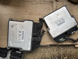 2012-2014 Hyundai Azera 3.3l Ecu Brain Box 39110-3chn1