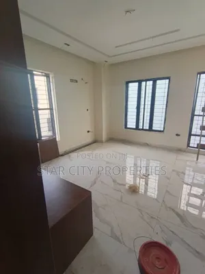 4bdrm Duplex in Omole Ph 2 for rent