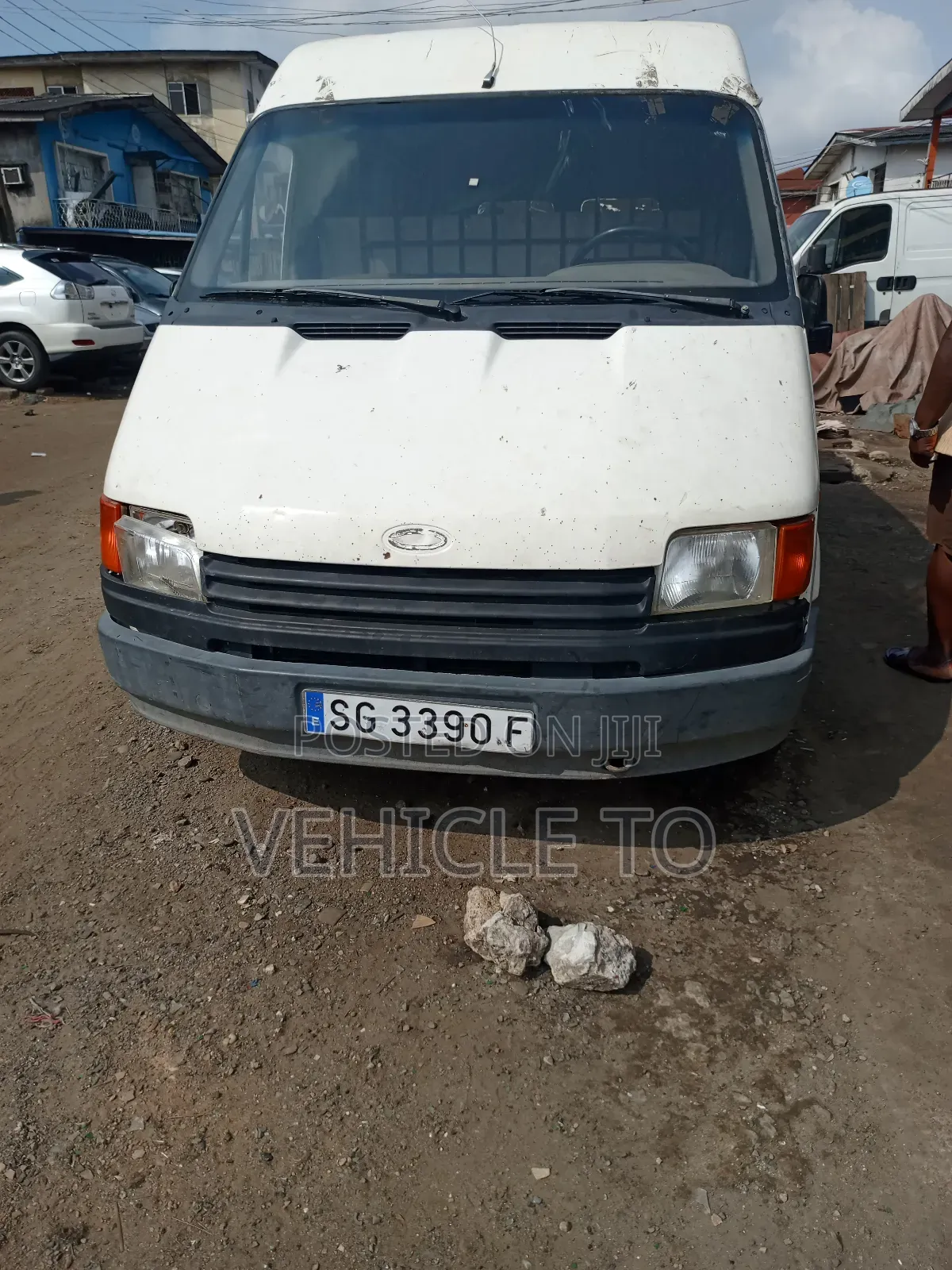 Ford Transit 2000 White