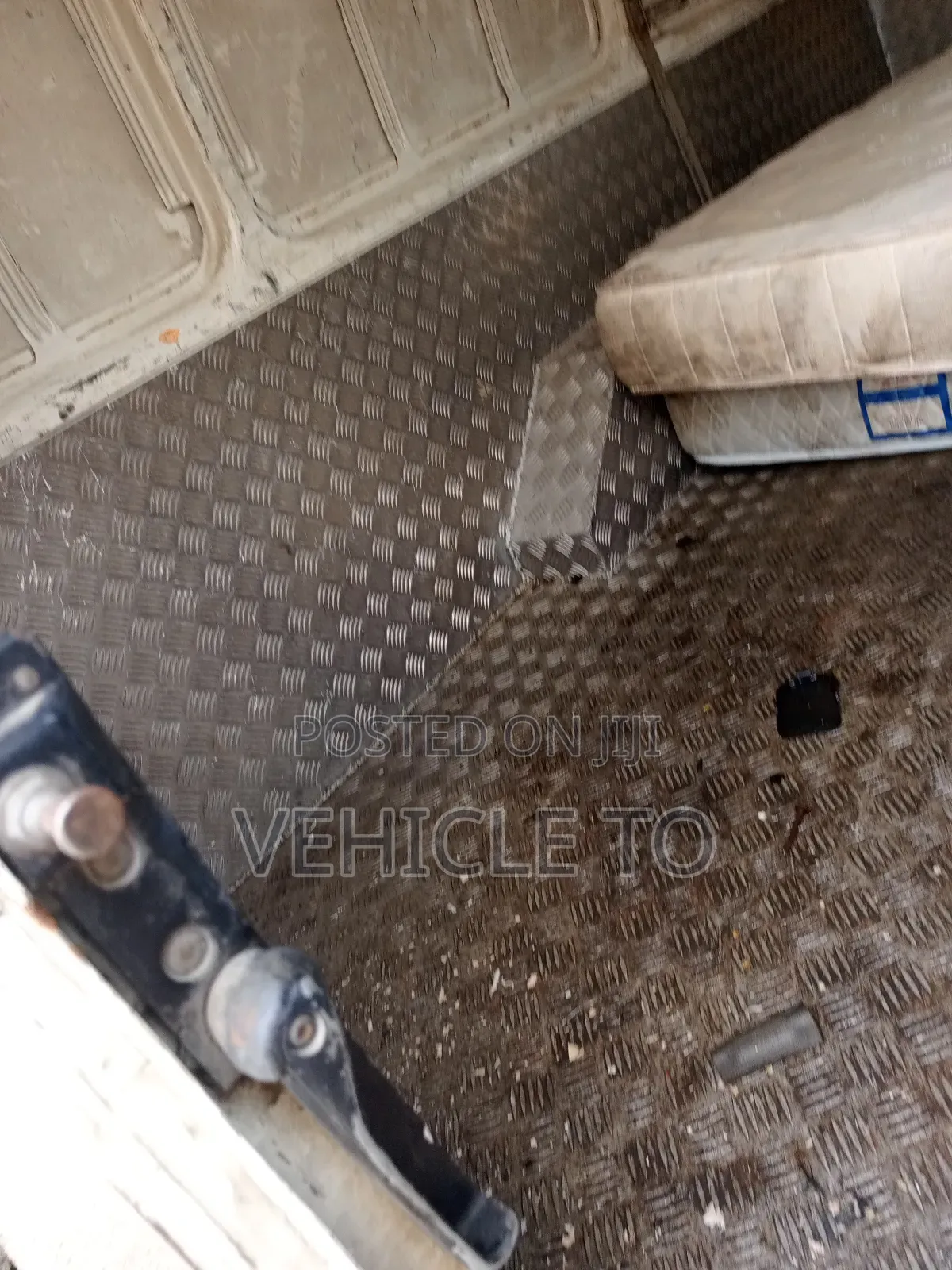 Ford Transit 2000 White