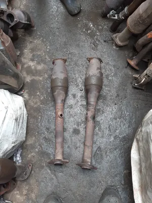 Centre Catalyst for Nissan Pathfinder 2005 Model