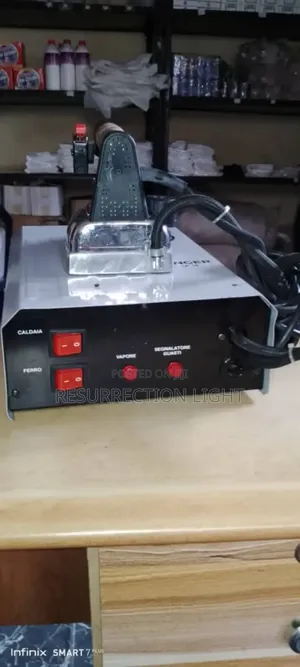 Italian Singer Sp28 Industrial Steam Iron Perfect Condition