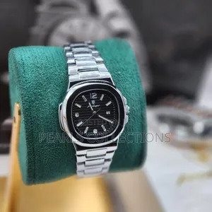New Poedagar Silver Chain Watch