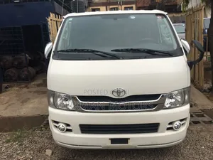 Toyota HiAce 2012 White