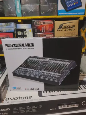 Yamaha 16channel Mixer