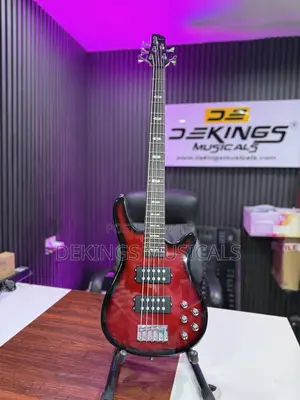 Gipson Passive 5 Strings Bass Guitar
