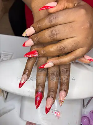 Professional Nail Tech(Home Service)