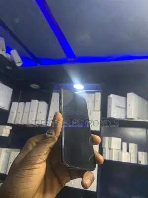 Apple iPhone 11 Pro 64 GB Black