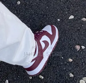 High Luxury Trending Nike.Sneakers