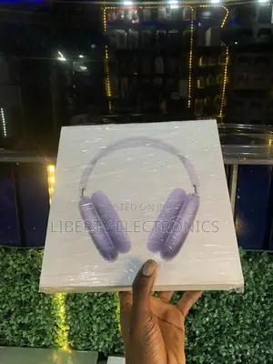 Brand New Airpods Max With Smart Case