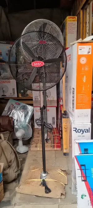 Sonik Powerful 18" Industrial Standing Fan
